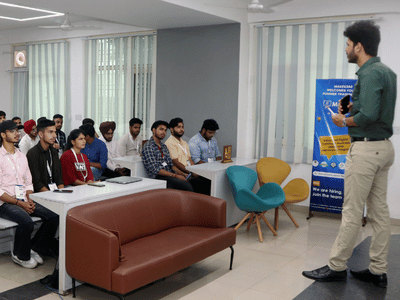 A Makes360 mentoring session with students